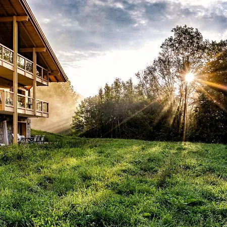 Apartment Luxurious With Lift 1 5 Km Away