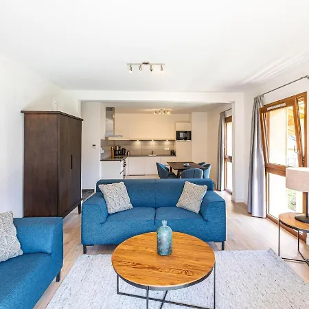 Apartment Luxurious With Lift 1 5 Km Away