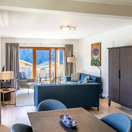 Luxurious With Lift 1 5 Km Away * Abondance
