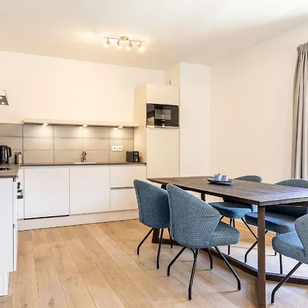 Apartment Luxurious With Lift 1 5 Km Away